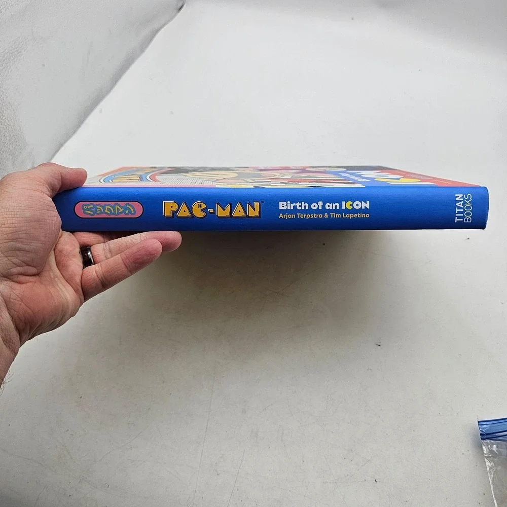 PAC-MAN Birth Of An ICON Arjan Terpstra Tim Lapetino HC 2021 Video Game Art Book